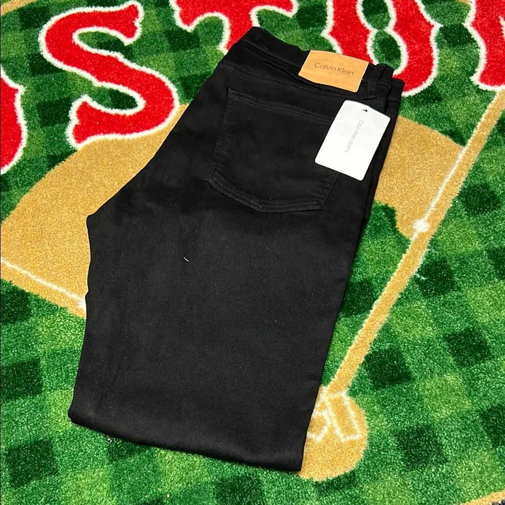 Calvin Klein Men's Slim Straight Jean 36W 34L Brand New w/Tag - Black